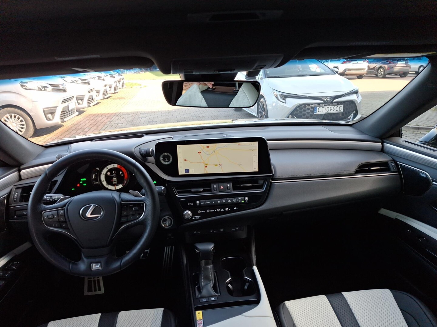 Lexus ES